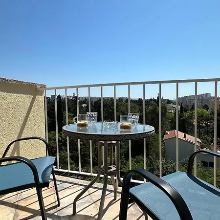 Uskok Apartment *